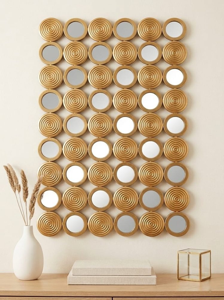Elegant Gold Decorative Geometric Decor