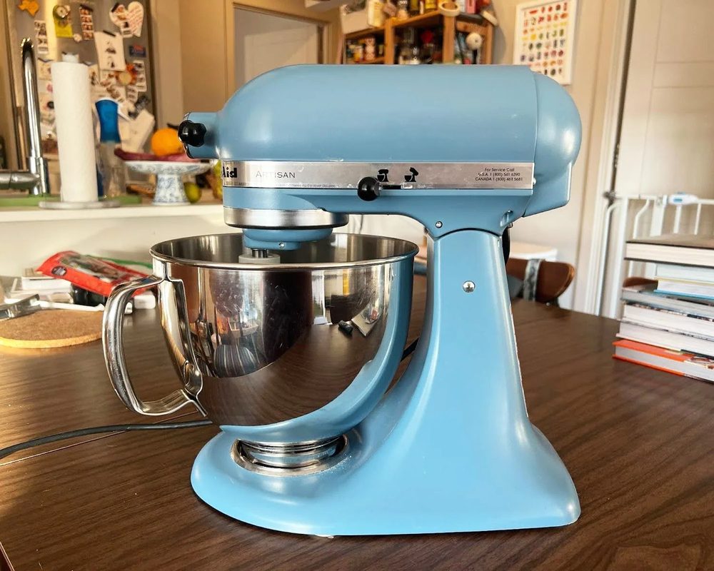 Kitchen Aid Stand Mixer (5qt Blue Velvet)