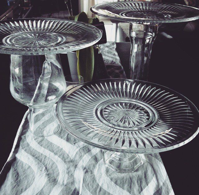 Life Art Cake Stand