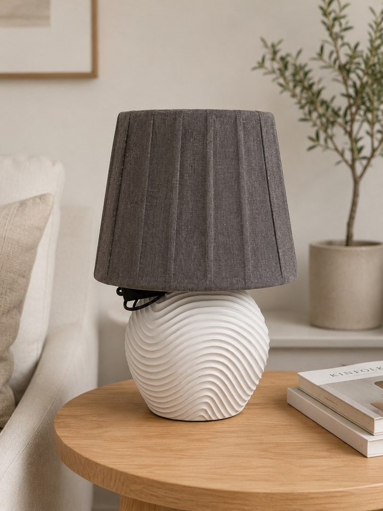 Ribbed Lamp